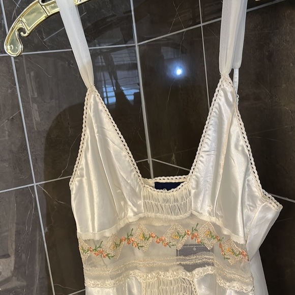 White satin maxi slip or dress - Picture 3 of 5